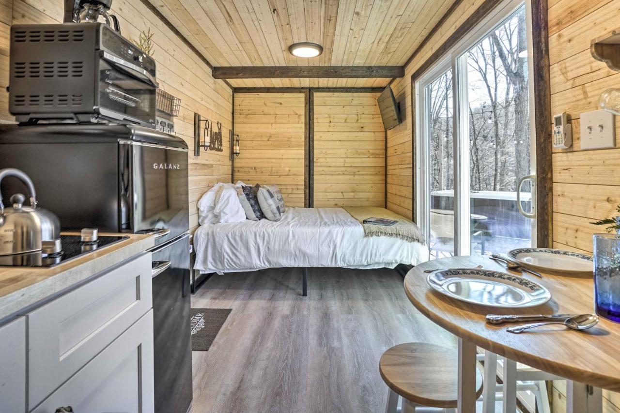 Tiny Home With Hot Tub By Mohican State Park! Loudonville Zewnętrze zdjęcie