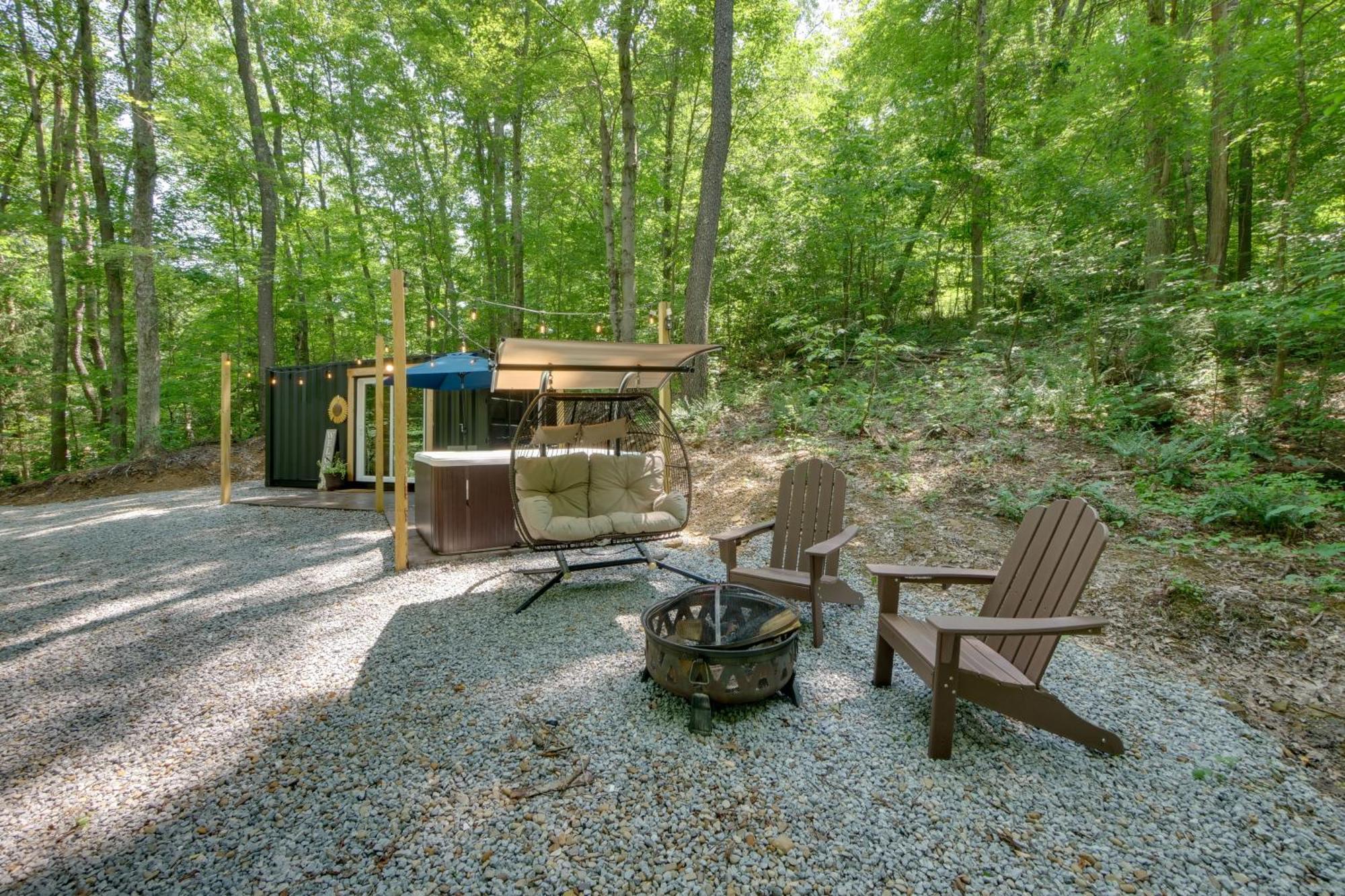 Tiny Home With Hot Tub By Mohican State Park! Loudonville Zewnętrze zdjęcie